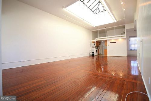 c5-1722 Spruce, PHILADELPHIA, PA, 19103 | Card Image