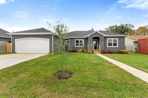 303 Kalmer St, Pasadena, TX, 77502-4924 | Card Image