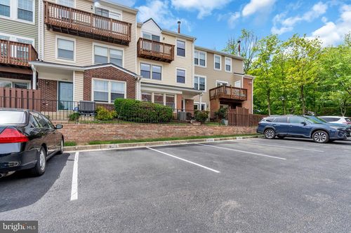 12606 Kempston Ln, WOODBRIDGE, VA, 22192-5070 | Card Image