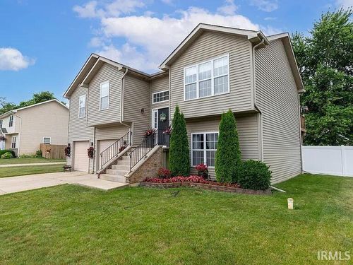 14322 Colfax St, Cedar Lake, IN, 46303-7093 | Card Image