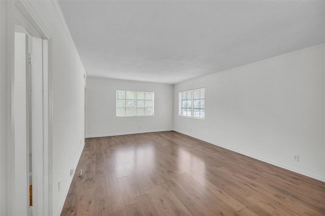 APT-201A - 2426 Se 17 Th St, Condo with 1 bedrooms, 1 bathrooms and null parking in Fort Lauderdale FL | Image 4