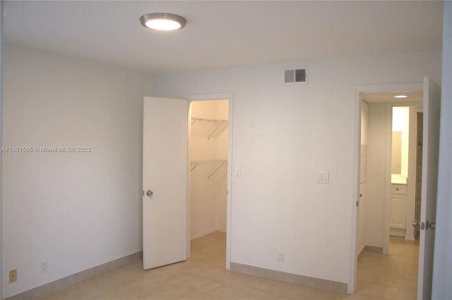 APT-3203 - 2826 S University Dr, Condo with 1 bedrooms, 1 bathrooms and null parking in Davie FL | Image 11