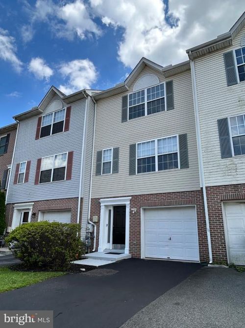 65 Highland Cir, NEWARK, DE, 19713-1458 | Card Image