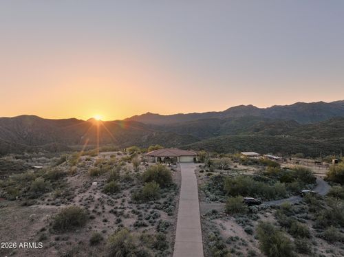 35190 S April Dr, Black Canyon City, AZ, 85324-8880 | Card Image