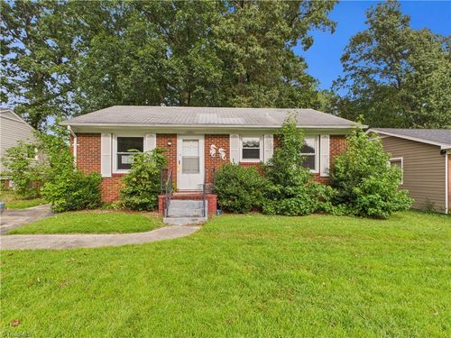 1505 Dorsey St, Greensboro, NC, 27407-3525 | Card Image
