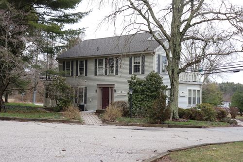 102-211 Storrs Rd, Mansfield Center, CT, 06250-1638 | Card Image