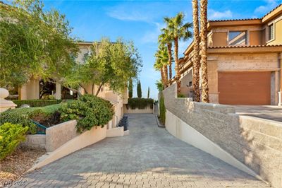 1309 Imperia Drive, House other with 4 bedrooms, 5 bathrooms and null parking in Henderson NV | Image 2