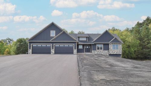 17950 Staples St Ne, Ham Lake, MN, 55304 | Card Image