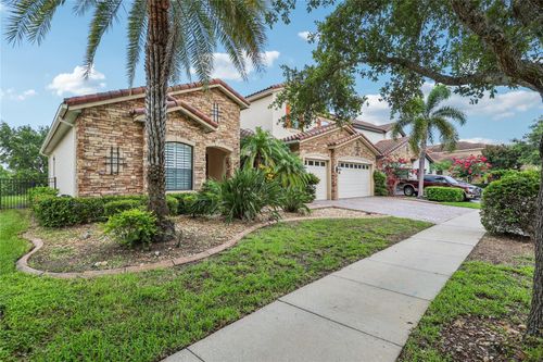 9736 Hatton Cir, ORLANDO, FL, 32832-6170 | Card Image