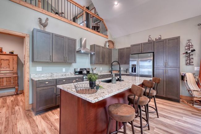 784 Sneaking Creek Dr, Home with 3 bedrooms, 4 bathrooms and null parking in Hayesville NC | Image 20