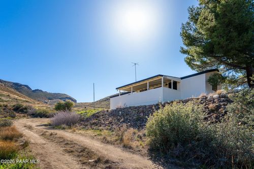 22673 S Crest Way, Yarnell, AZ, 85362-1405 | Card Image