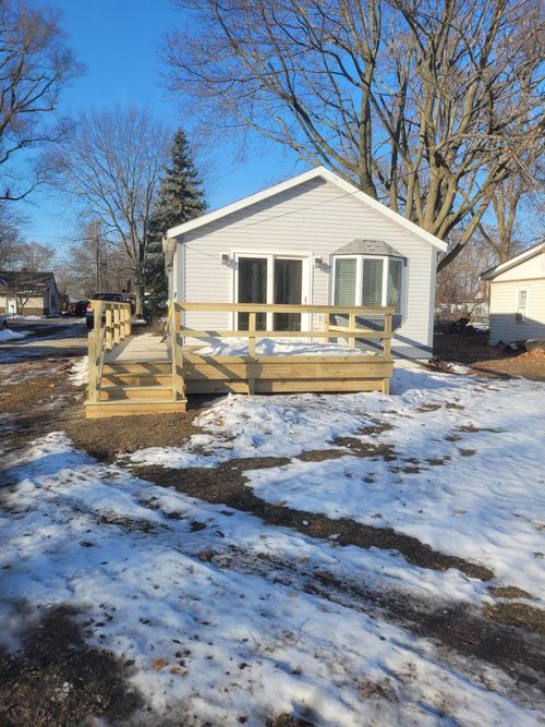 1872 Burton Rd, Muskegon, MI, 49442-6008 | Card Image