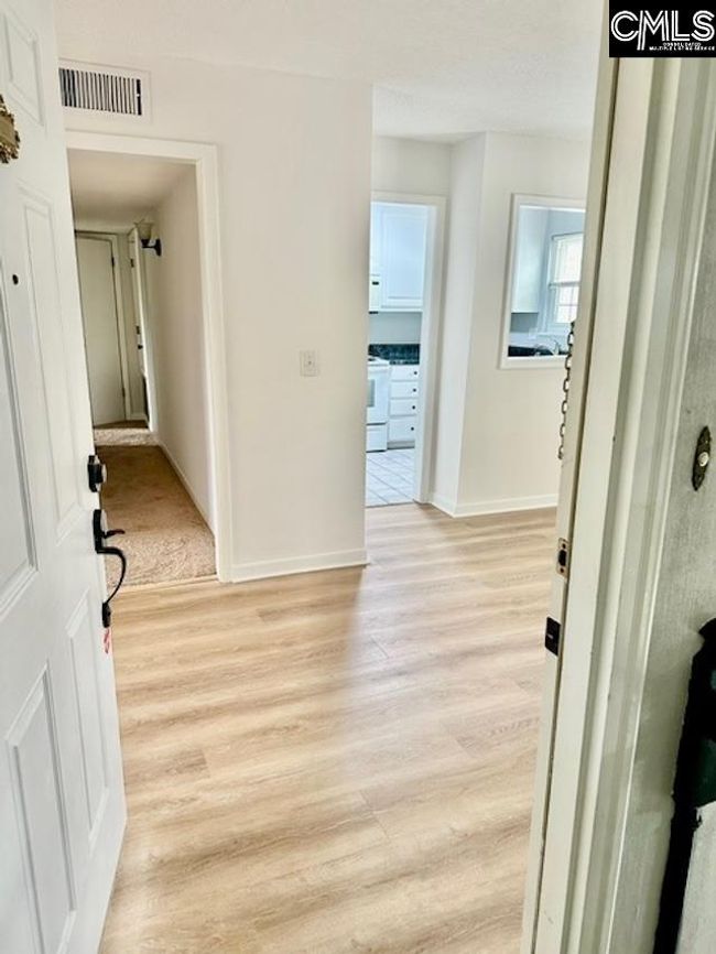 3600 Chateau Dr, Condo with 2 bedrooms, 2 bathrooms and null parking in Columbia SC | Image 4