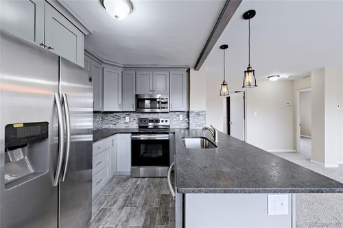 2201-2201 S High St, Denver, CO, 80210-4624 | Card Image