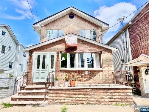 512 76th St, North Bergen, NJ, 07047-4904 | Card Image