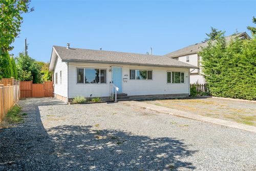 473 Watfield Ave, Nanaimo, BC, V9R3P6 | Card Image
