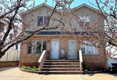 44 Cortelyou Ave, Staten Island, NY, 10312-2104 | Card Image