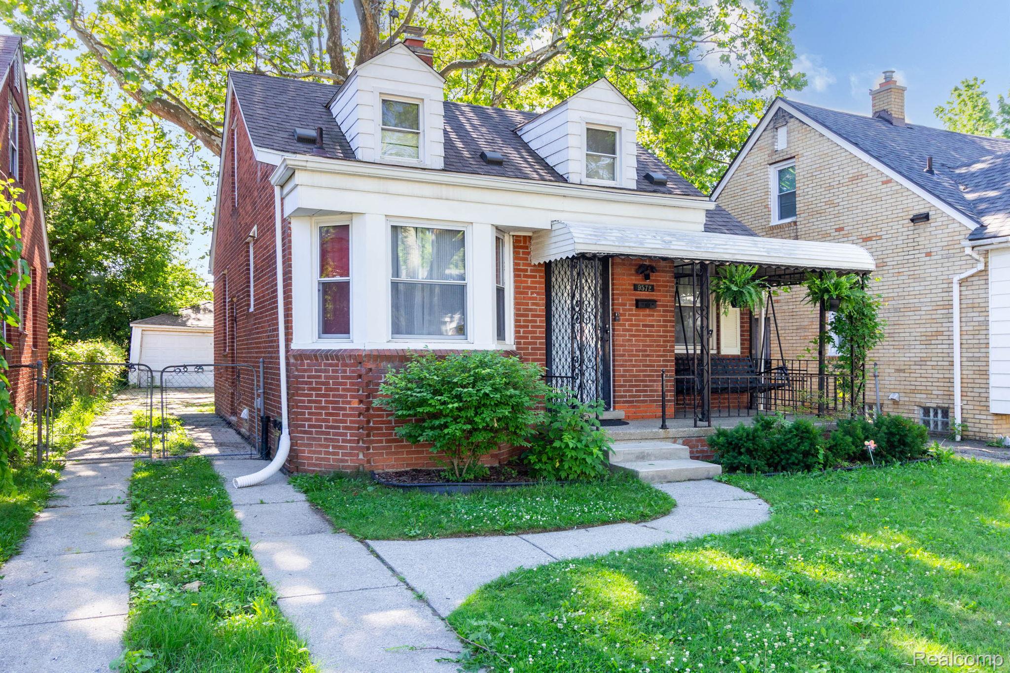 Residential in Detroit 2