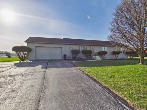 5766 N 200 West Road, Huntington, IN, 46750 | Card Image