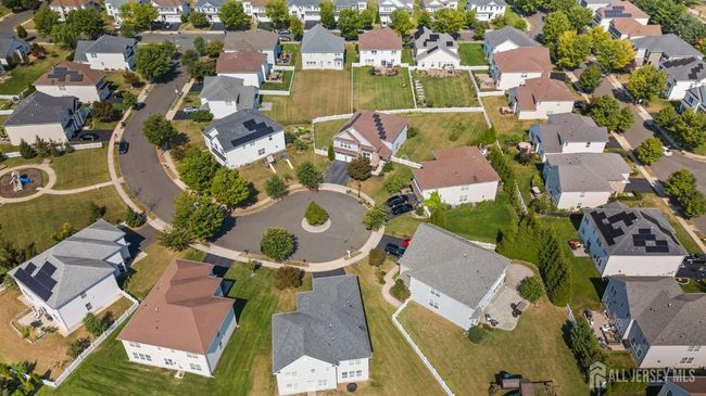 9 Caladium Ct, House other with 5 bedrooms, 3 bathrooms and null parking in Piscataway NJ | Image 6