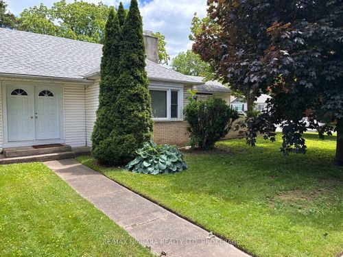 6022 Brookfield Ave, Niagara Falls, ON, L2G5R5 | Card Image