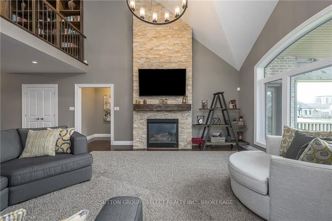 421 Bradwell Chase, House other with 4 bedrooms, 0 bathrooms and 6 parking in London ON | Image 13
