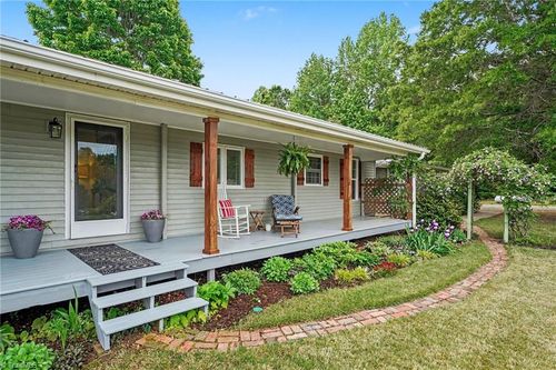 7740 Hornaday Trl, Liberty, NC, 27298-9592 | Card Image