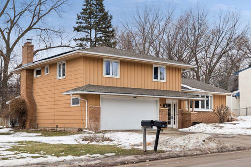 12 Imperial Dr W, West Saint Paul, MN, 55118-2221 | Card Image