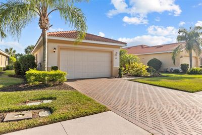 164 Pesaro Drive, House other with 3 bedrooms, 2 bathrooms and null parking in North Venice FL | Image 3