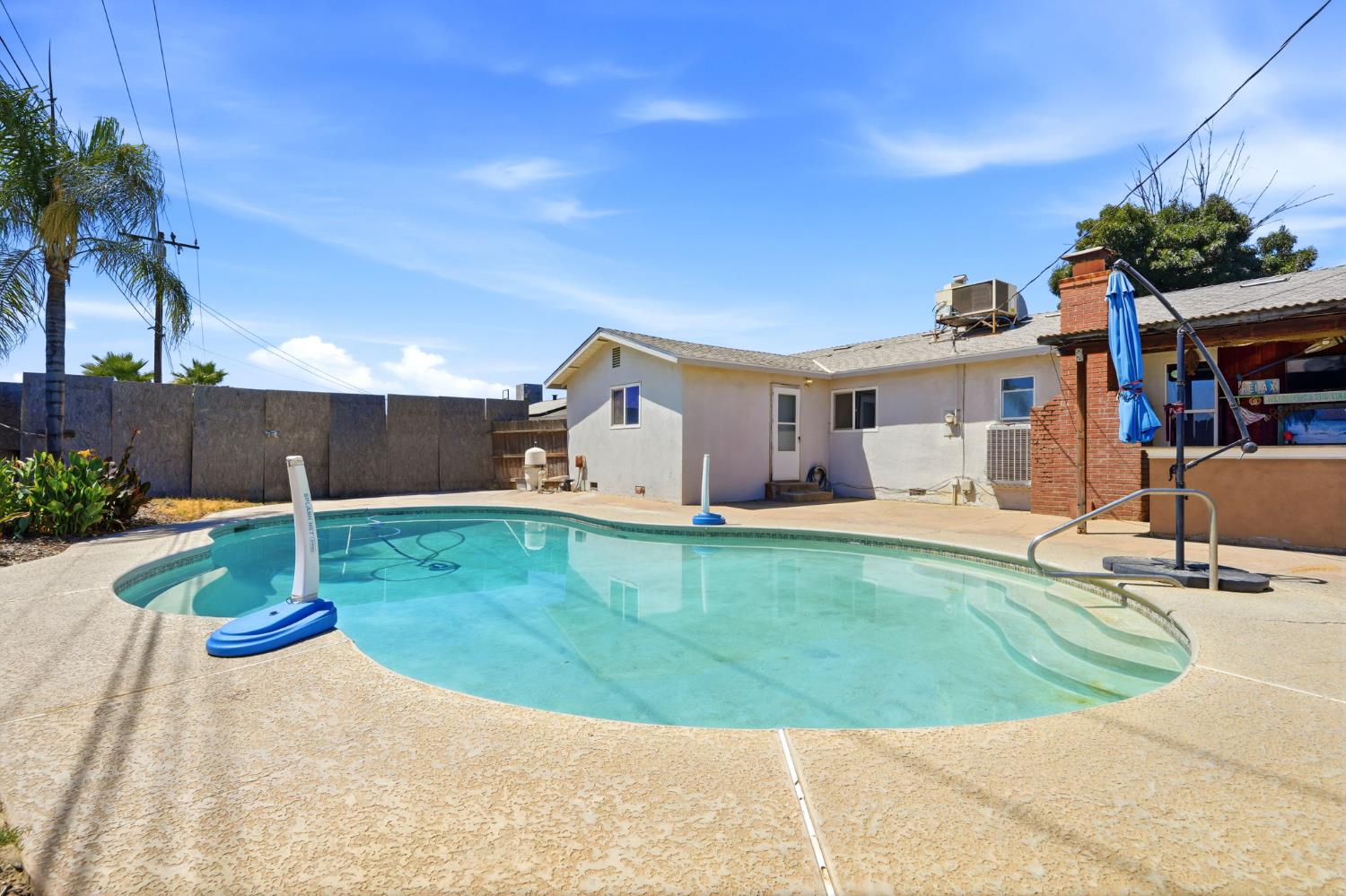 Residential in Hanford