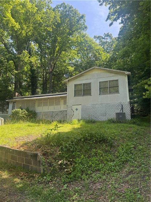 2736 Ridgecrest Cir, Hiawassee, GA, 30546-1557 | Card Image