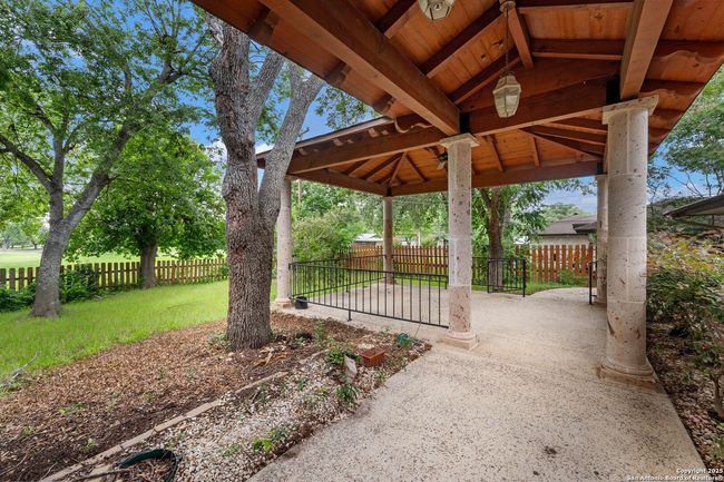 5645 Parkcrest Dr, House other with 4 bedrooms, 4 bathrooms and null parking in Windcrest TX | Image 26