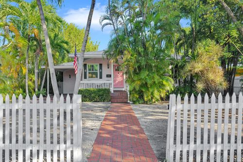 2911 Seidenberg Ave, Key West, FL, 33040-4053 | Card Image