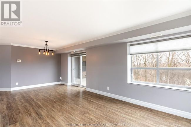 604 - 10 Van Allen Ave, Condo with 2 bedrooms, 2 bathrooms and null parking in Chatham ON | Image 5