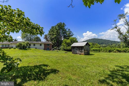 13415 Crest Hill Rd, FLINT HILL, VA, 22627-1827 | Card Image