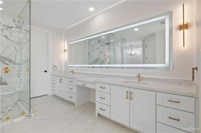 13906 N 34 Th Ln, House other with 4 bedrooms, 4 bathrooms and 2 parking in McAllen TX | Image 9