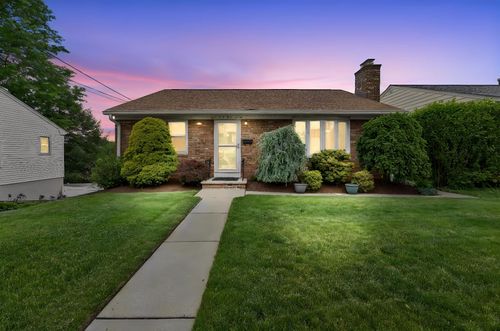 95 Park Pl, Kearny, NJ, 07032-1638 | Card Image