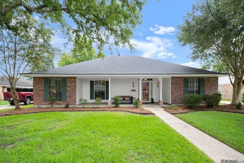 16058 Chantilly Ave, Baton Rouge, LA, 70817-2409 | Card Image