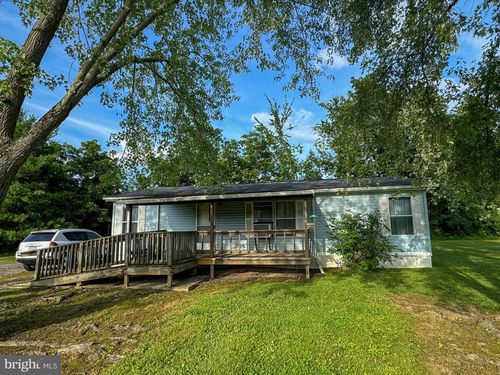 14393 Carl St, MOUNT UNION, PA, 17066-8832 | Card Image