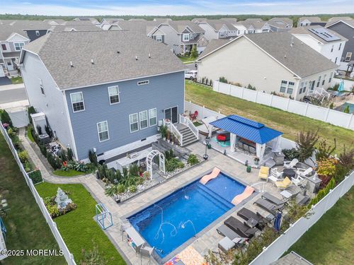 138 Bradshaw Dr, Manahawkin, NJ, 08050-2374 | Card Image