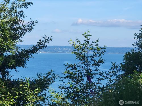 0 Whales Tail Ln, Clinton, WA, 98236 | Card Image
