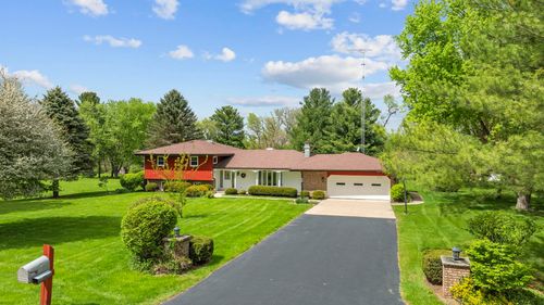 2600 East Ct, Belvidere, IL, 61008 | Card Image