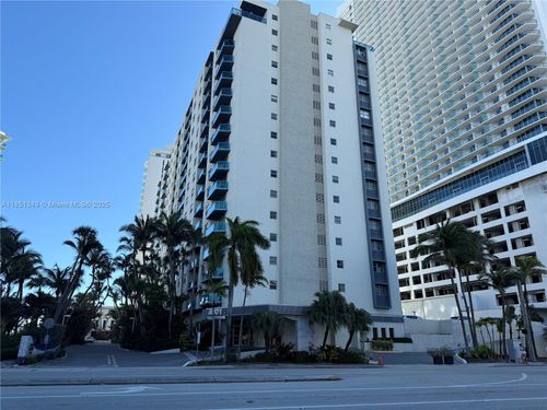 9a-4001 Ocean Dr, Hollywood, FL, 33019-3019 | Card Image