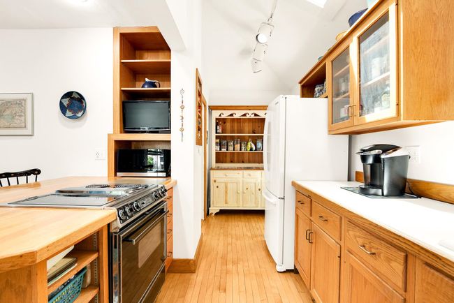 175 Middle Rd, House other with 4 bedrooms, 3 bathrooms and null parking in Portsmouth NH | Image 11
