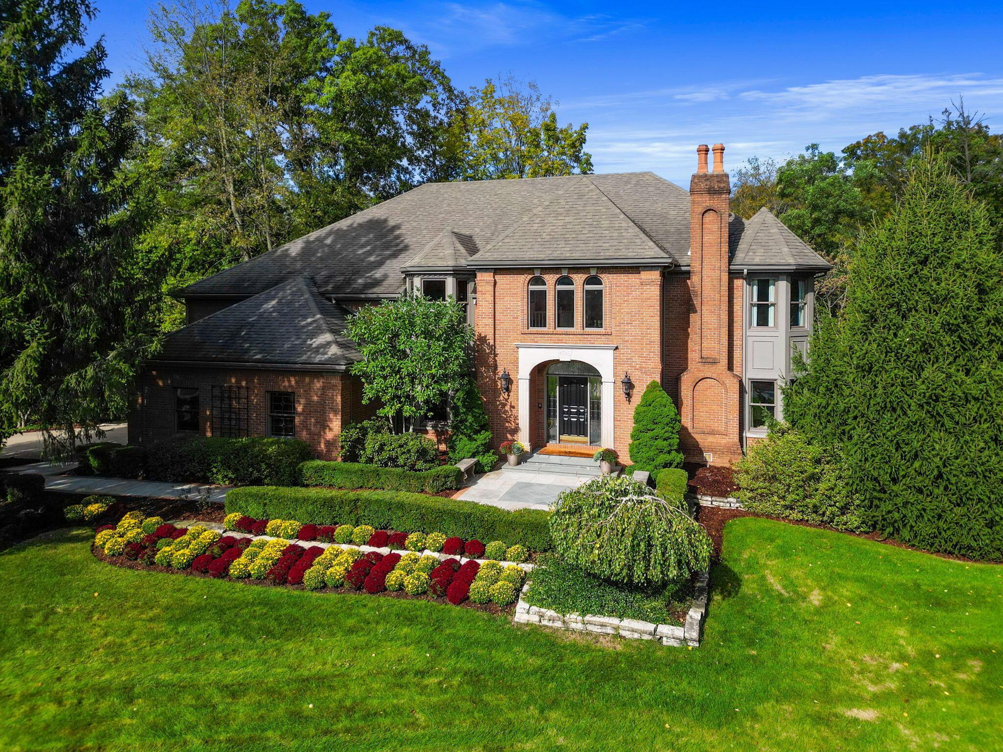 Paddington Way, Powell, OH 43065