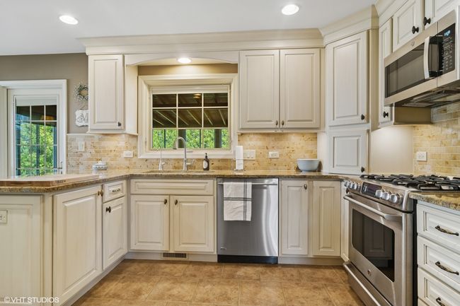 1145 Amherst Ct, House other with 4 bedrooms, 4 bathrooms and 2 parking in Lake Zurich IL | Image 11