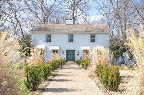 110 High Point Anchorage, Hendersonville, TN, 37075-5524 | Card Image