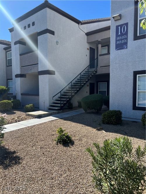 2072-7255 W Sunset Rd, Las Vegas, NV, 89113-1902 | Card Image
