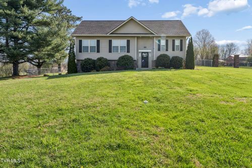 120 Hopper Rd, Johnson City, TN, 37604-2310 | Card Image