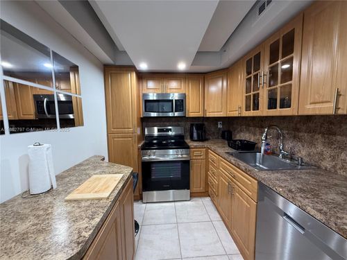 ld-1965 S Ocean Dr, Hallandale Beach, FL, 33009-5919 | Card Image